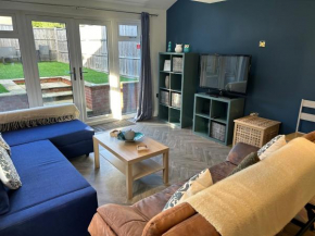 3 Bed Farnborough Air Accommodation